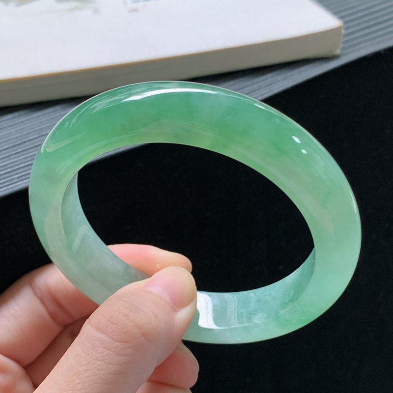 Jadeite bracelet, Burmese old  - Lighting & Home Decor Studio Photos review and price