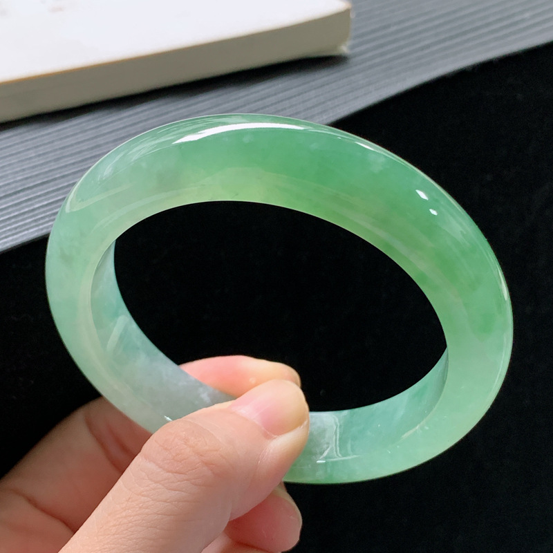 Jadeite bracelet, Burmese old  - Lighting & Home Decor Studio Photos review and price